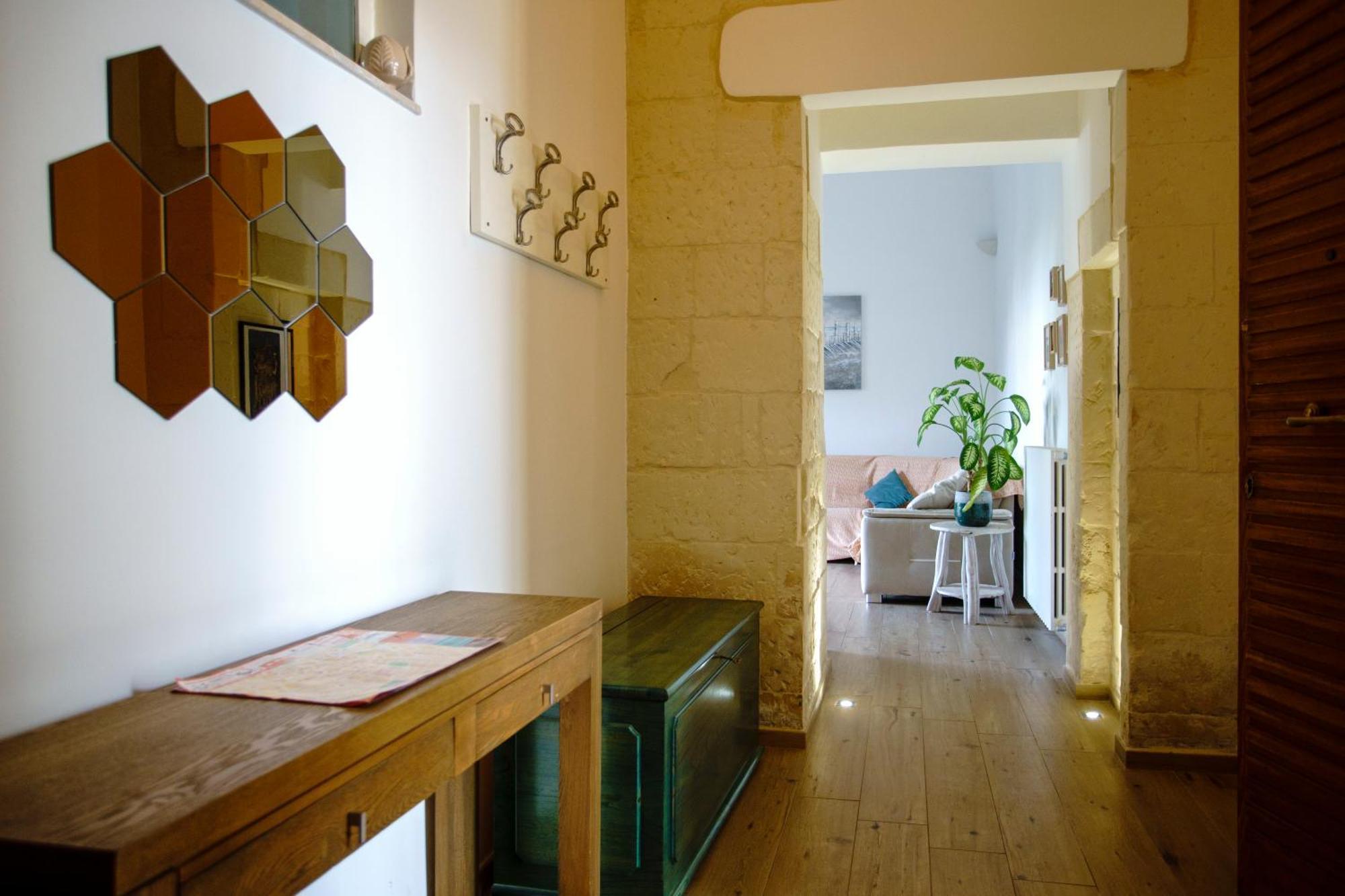 La Bella Lecce Apartment ภายนอก รูปภาพ