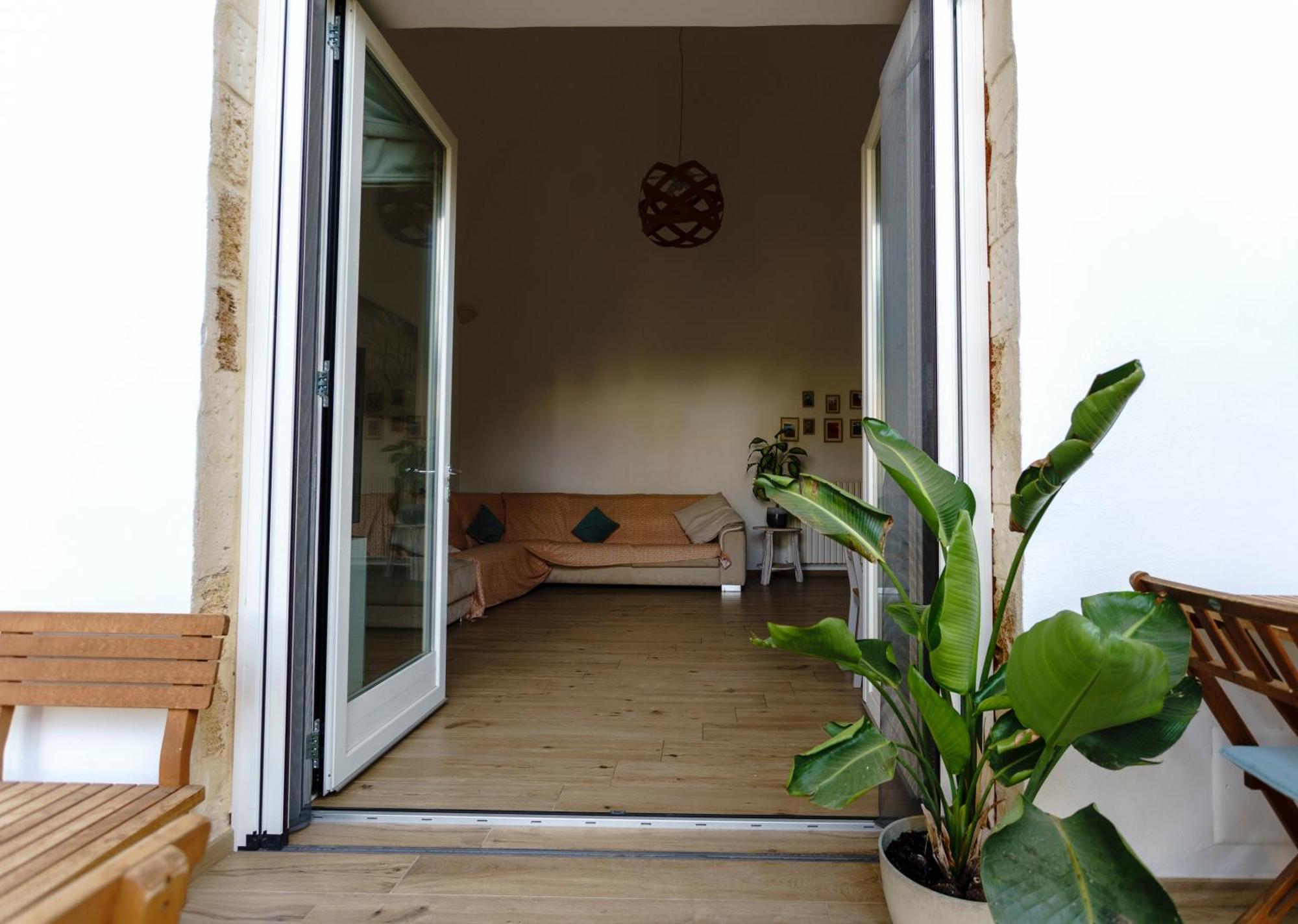 La Bella Lecce Apartment ภายนอก รูปภาพ