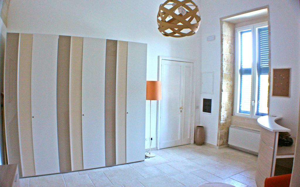 La Bella Lecce Apartment ภายนอก รูปภาพ